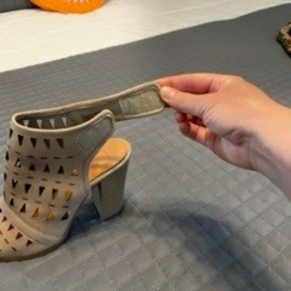 14th & Union Wedge Sandals/open-toed Booties ($25 or 2/$30!) - Picture 7 of 8